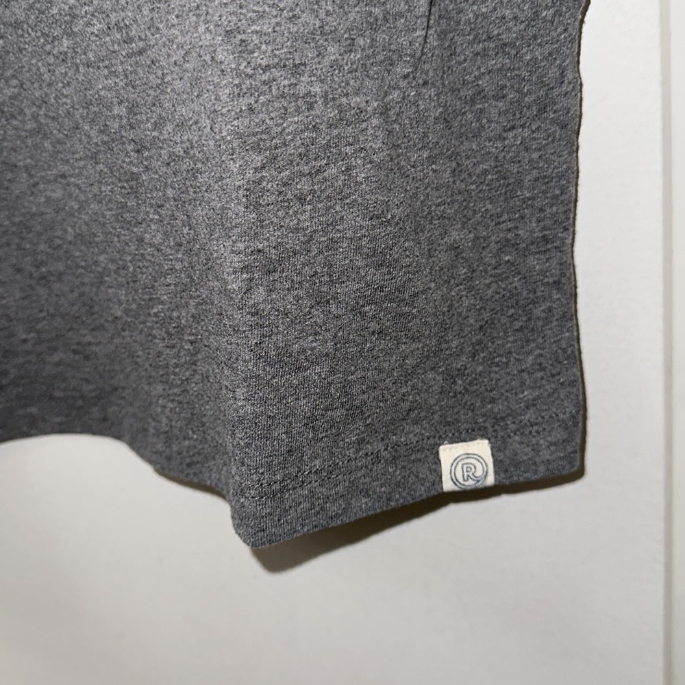 Marine Layer Re-Spun Huckberry Tee in Heather Grey - Picture 4 of 5